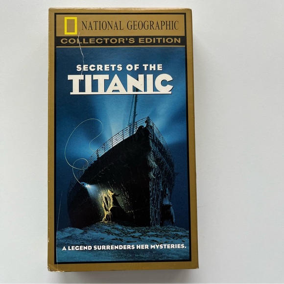 National Geographic Collector’s Edition Secrets of the Titanic VHS tape - Picture 1 of 3
